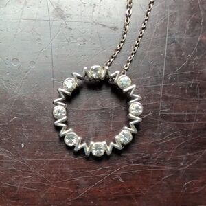 Elegant Silver Necklace with Crystal Accents